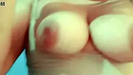 Colombian mother-in-law masturbates big ass in amateur video