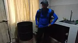 did the delivery guy fuck that chubby latina and make her deepthroat his monster cock?