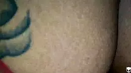 哎，我跟妹子阴蒂对阴蒂磨逼…超湿，我们高潮猛喷！