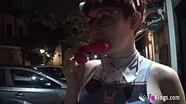 Meraki gives free blowjobs on street