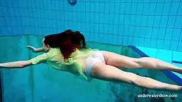 Nina Mohnatka Reveals Hairy Pussy in Steamy Shower Scene