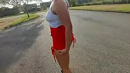 Brazilian married milf shows off in parking before motel banging