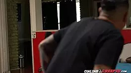 Online Dating Gone Wrong Or Does She Like It?