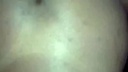 Primeira vez comendo duas novinhas trocando anal e blowjob