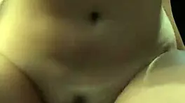 哟，你见过这么可爱的中国女孩有完美身材吗？告诉我！