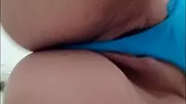 i show off my big latina ass up close