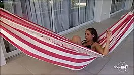 Acordei Safada Querendo Esfregar O Grilinho E Molhei A Calcinha Com O Hitachi