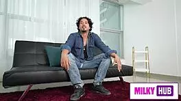 Luisito unboxes Kari Love's big ass and fucks her! 😘