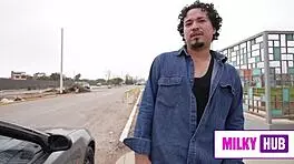 Luisito unboxes Kari Love's big ass and fucks her! 😘