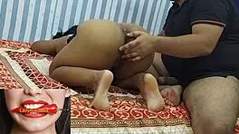 Desi Indian bhabhi gets ultra close-up homemade fucking