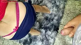 Minha Linda Enteada Dançando E Estou Obcecado Em Transar Com Ela Sem Camisinha