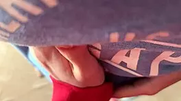 stepbrother cums in my panties, i’ll wear ‘em all day lol 😜