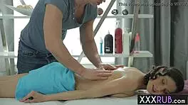 Guy Massage And Filled Babes Kloe Holes And She Liked It