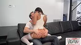 i spread legs for monster cock anal destruction