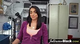 she knows how to suck big black cock like pornstar