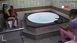 Making of coroa experiente fazendo cena com novinho cheio de tatuagem do pau grande wallif santos completo no xvideos red