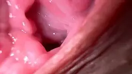 18+处女美女用脏话近距离张开阴户