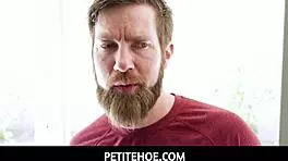 How does tiny 18+ neighbor Kimmy Kim fit it all?