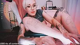 Want to see my hairy pussy and cute soles?