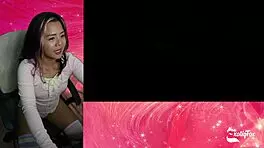 Big tiddy Chiku hunts me in Fap Nights at Frennis Hentai Game