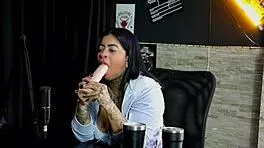 Morena Safada Marcelly Melo Strips Naked Showing Ass After Wild Party Tales