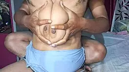 Hot Indian Desi Bhabhi Gets Big Boobs Oil Massage Now!