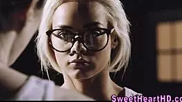 Lesbian teen 18+s in locker room eat out