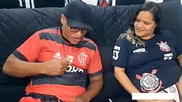 朋友发来色情短信，点燃大胆幻想