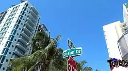 利维亚激烈性爱录像狂吸弯腰硬插