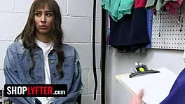 紧逼Braylin口爆后满脸精液