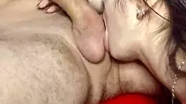 Debora Prado按摩玩鸡巴蛋蛋射满奶子