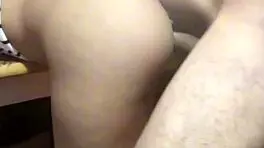 Invites Old Schoolmate to Her Room During Break 😍