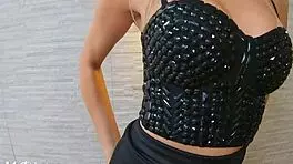 Stunning Ass Goddess Strips for Worship - MysteriousKathy.