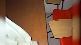 墨西哥老师被学生户外操