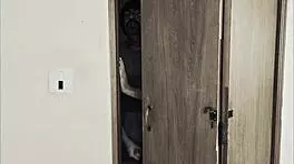 Stepdad Loses Control and Sneaks to Teen 18+ Enteada at Night