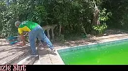 Guy cleans pool then enters house, questioning cleanliness