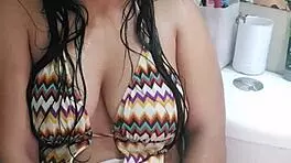 Latina teen masturbates alone to satisfy her desires