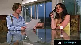 i hard fuck sofi noir who wants my cock