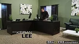 Jenna Presley And Jessica Jaymes Engage In Hardcore Assfucking At Office