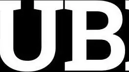 She oils her tight pussy for easy fit