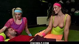 i got the best freeuse gym with milf and teen