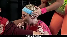 i got the best freeuse gym with milf and teen