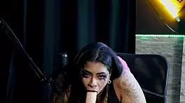 morena demonstra o seu boquete deixando o brinquedinho todo babado - marcelly melo sheer red with sexy black bdsm compilation