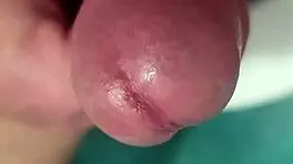 Hey, can you handle watching this petite quick handjob in action?