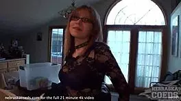 hey, this preppy college blonde just strips casually backstage at casting! 😜