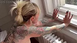 Hailey Hope fucks lucky Spaniard on street 😏