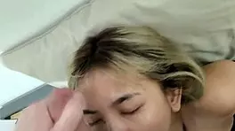 嘿，我给印尼老婆买了内衣，她会吞我的精液吗？