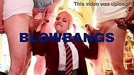 i'm a gorgeous teen suckin cock and swallowin it all