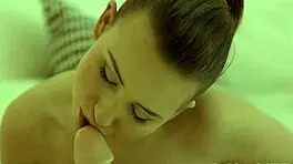 wow, this teen's wet pussy loves dildo fingering and masturbation!