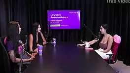 Morena Safada Mostra os Lindos Peitos e a Buceta Depois de Falar que Queria Transar Mas os Homens N�o Chegavam e Brindaram aos Hates - Renatinha Melo Watch on Sheer Red